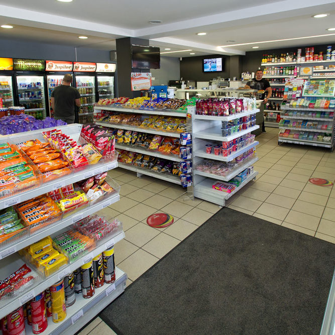 SHop de la station services Scipioni à Marcinelle